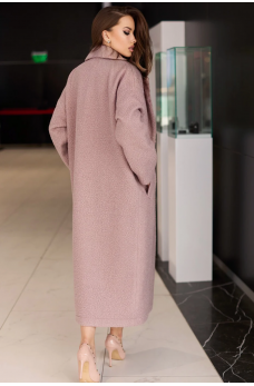 Розовое уютное пальто на пуговицах