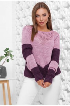 Женский двухцветный свитер в сиреневом оттенке