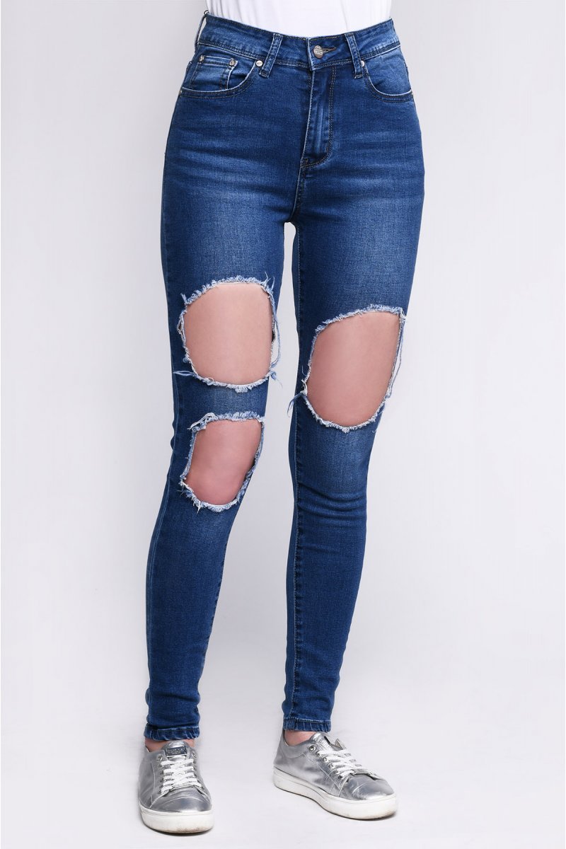 Эти джинсы точно есть в вашем шкафу: 5 антитрендов, которые давно пора выбросить (фото)