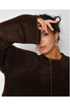 Коричневый теплый мягкий свитер