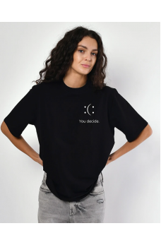 Черная повседневная стильная футболка с принтом