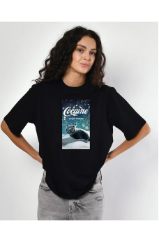 Черная актуальная футболка с смешным принтом