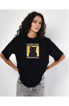 Черная повседневная стильная футболкаЧерная повседневная стильная футболка