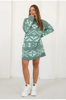 Изящное вязаное платье мятного цвета