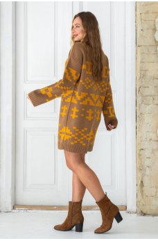 Оригинальное женское платье карамельного цвета