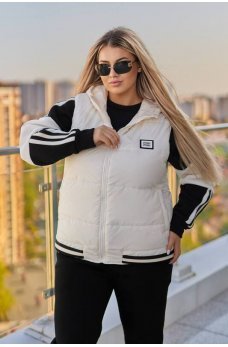 Черно-белый лаконичный женский костюм батал