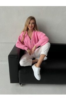 Розовый очаровательный привлекательный кардиган из пряжи