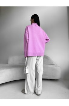 Розовый женственный комфортный свитер 