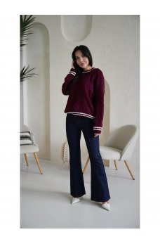 Комфортный женский свитер бордово-молочного цвета