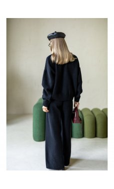 Черный вязаный актуальный костюм-двойка