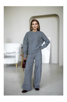 Серый повседневный удобный вязаный костюм