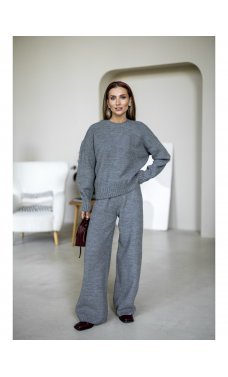 Серый повседневный удобный вязаный костюм