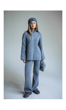 Серый универсальный теплый костюм двойка