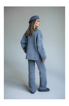 Серый универсальный теплый костюм двойка