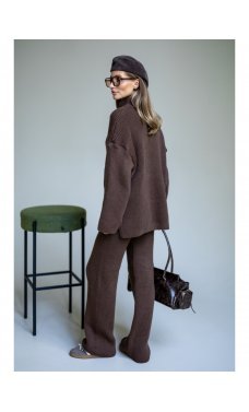 Коричневый повседневный вязаный костюм
