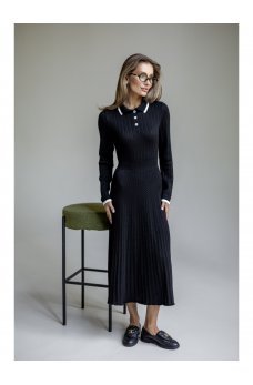 Черное привлекательное хлопковое платье-миди