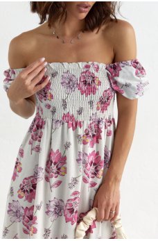 Очаровательное летнее платье миди с розовым цветочным узором