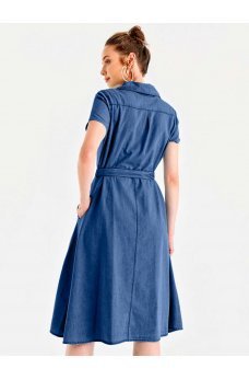 Синее лаконичное платье-рубашка с поясом