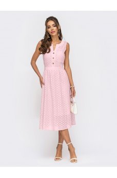 Розовое летнее платье из прошвы длина миди