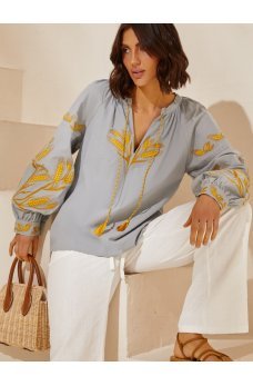 Серая привлекательная блуза-вышиванка из хлопка