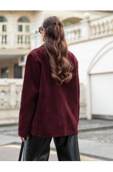 Бордовый классический пиджак с принтом в полоску