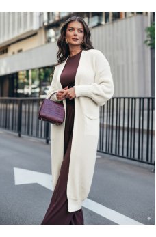 Уютный длинный кардиган молочного цвета