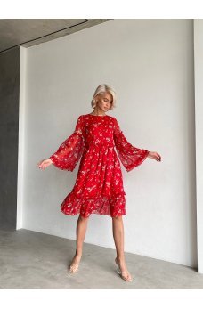Красное легкое актуальное платье миди