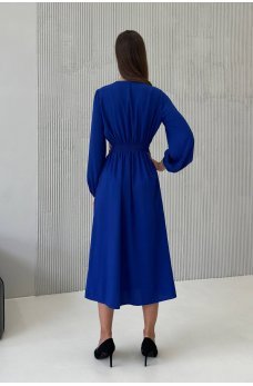 Синее роскошное платье-вышиванка с разрезом
