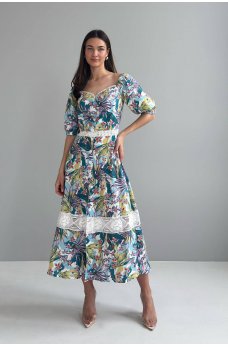 Эффектное льняное платье молочного цвета
