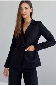 Черный лаконичный базовый пиджак в классическом стиле