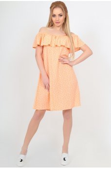 Летнее персиковое платье с воланом