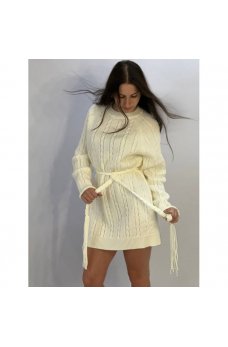 Уютная вязаная туника молочного цвета