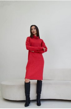 Уютное женское платье терракотового цвета