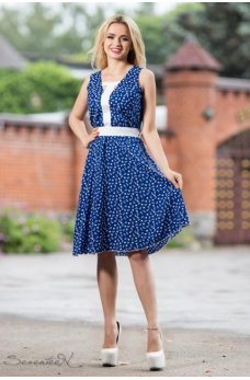 Летнее изысканное платье сине-белого цвета