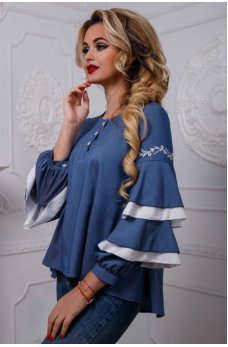 Романтическая блуза синего цвета