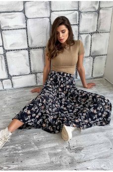 Черная трапециевидная юбка с флористическим принтом