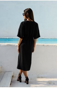 Черное игривое актуальное платье