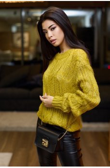 Горчичный яркий теплый джемпер из плотной вязки