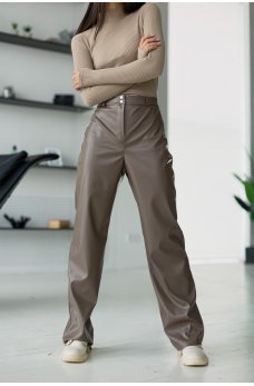 Коричневые стильные женские брюки из эко-кожи
