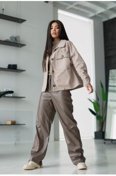 Коричневые стильные женские брюки из эко-кожи