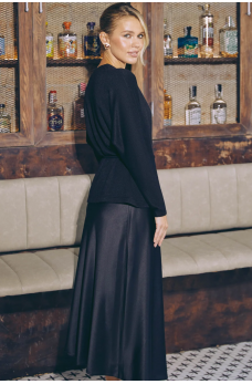 Черная изысканная женская юбка из шелка