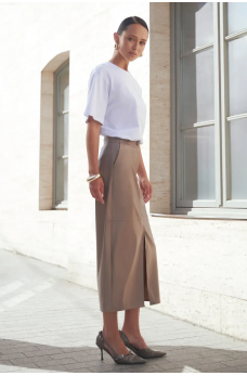 Коричневая трендовая прямая юбка-миди из эко-кожи