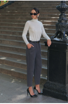 Черные лаконичные шерстяные брюки