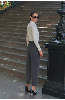 Серый женский гольф на каждый день