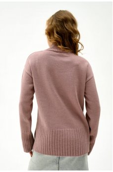 Лаконичный свитер цвета марсала