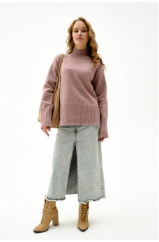 Лаконичный свитер цвета марсала