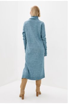 Серо-голубое лаконичное вязаное платье 