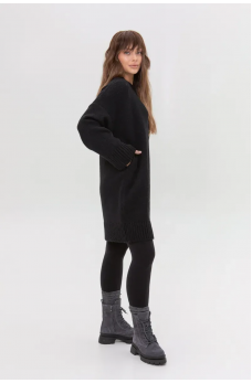 Черное теплое короткое платье-оверсайз