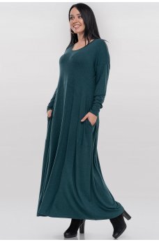 Женственное платье в стиле оверсайз зеленого цвета
