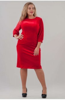 Нарядное платье футляр красного цвета  батальные размеры